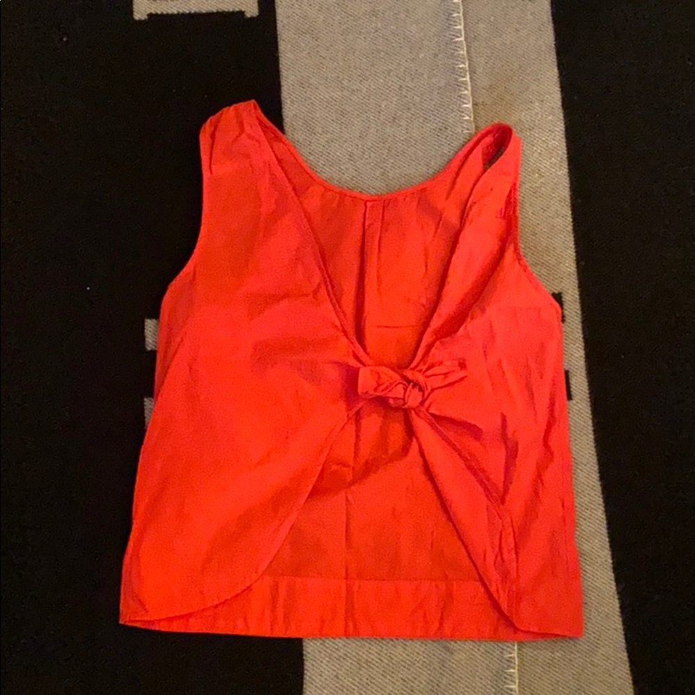 Top - Picture 2 of 2